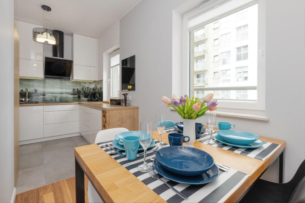 Albatross Towers Przymorze Apartments By Noclegi Renters กดัญสก์ ภายนอก รูปภาพ
